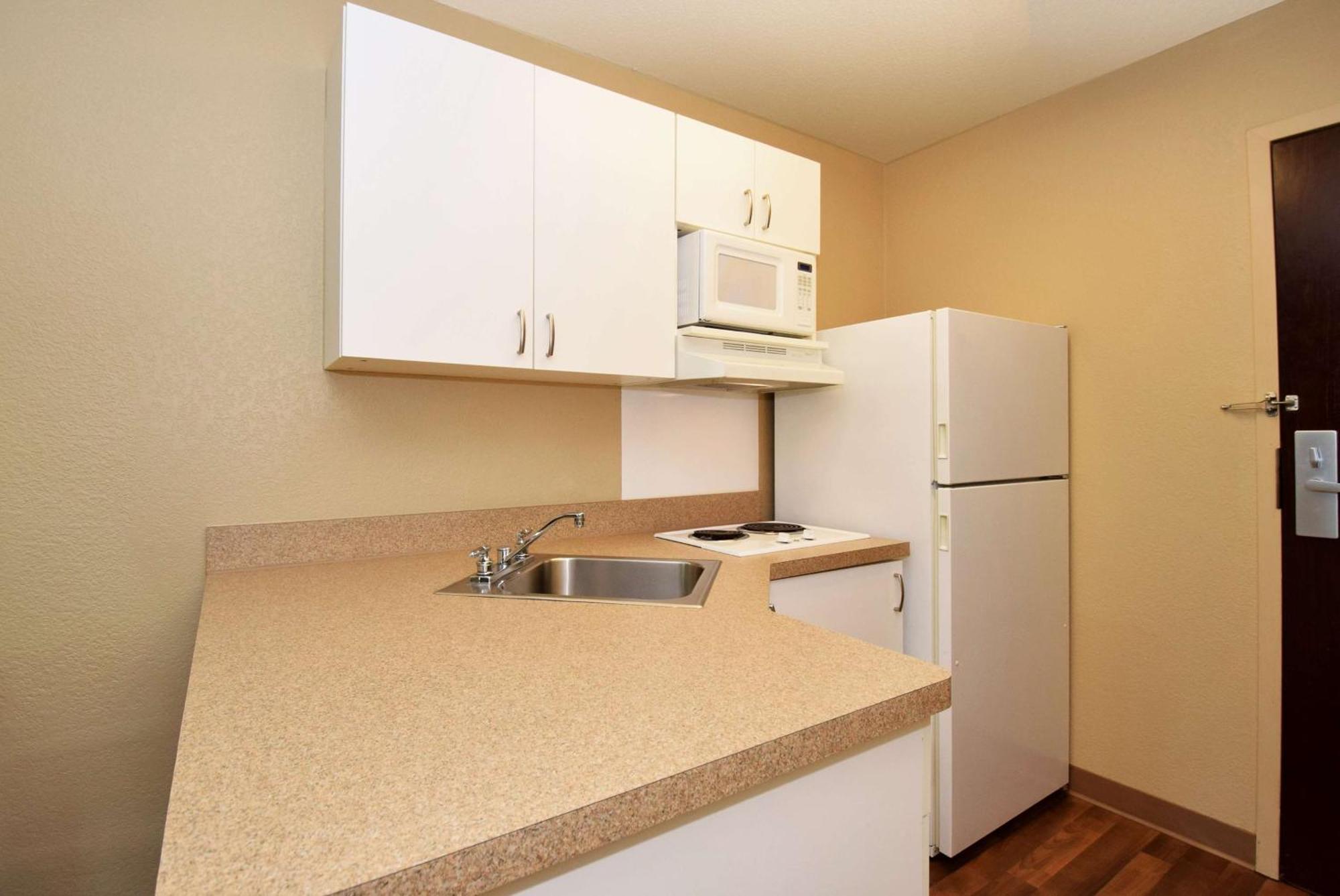 Extended Stay America Suites - Austin - Southwest Экстерьер фото